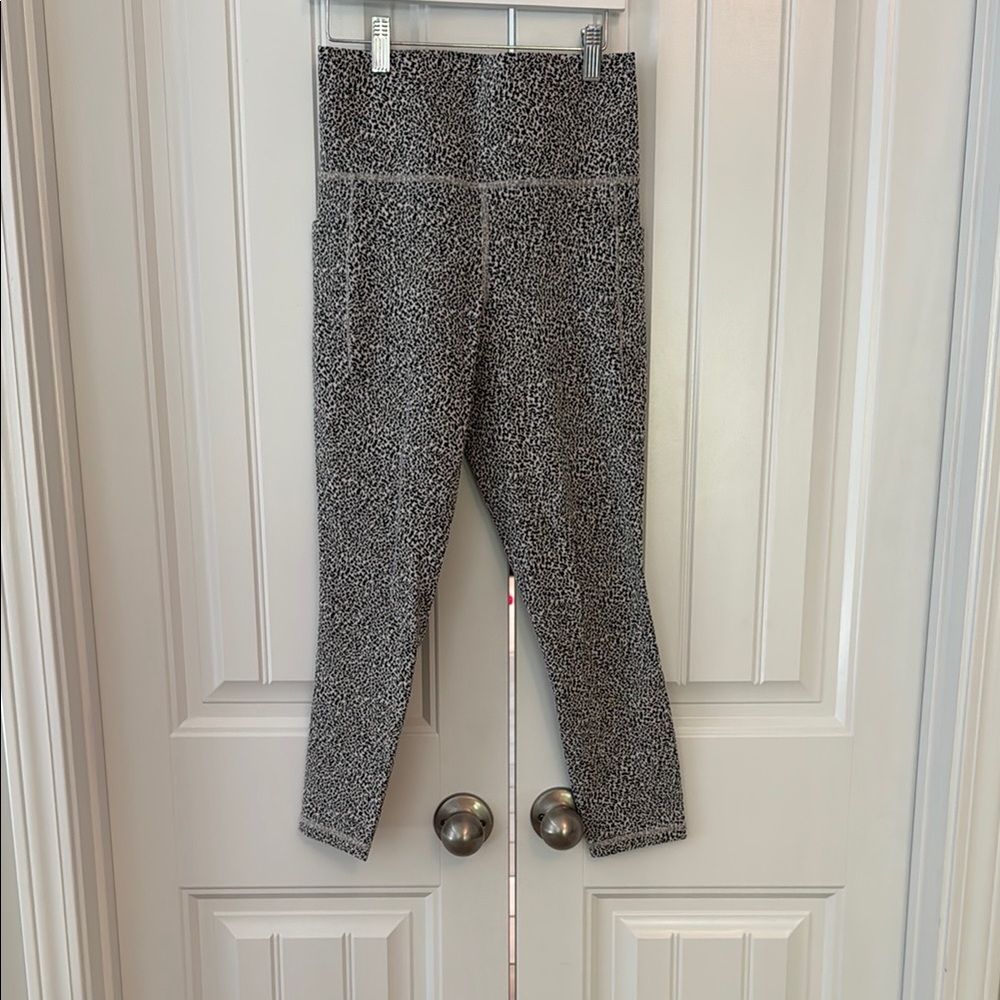 Athleta Black and White Patterned Leggings